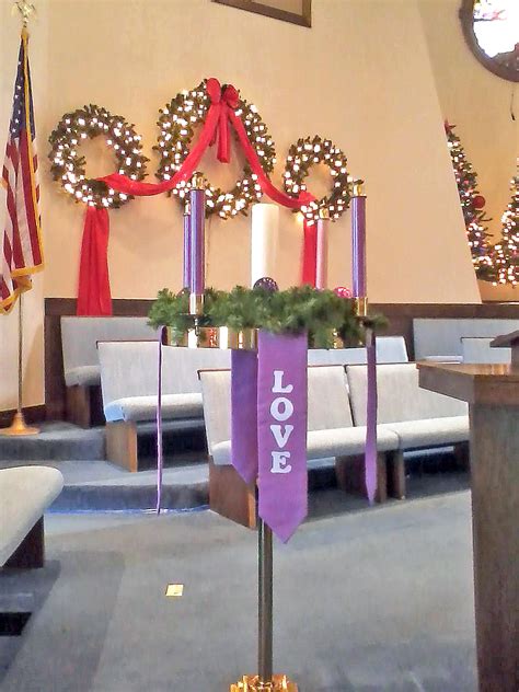 File:Advent Wreath (Broadway United Methodist Church).jpg - Wikipedia ...