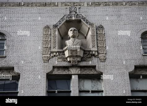 Brill Building in New York Stock Photo - Alamy