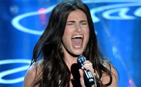 Oscars 2014: Idina Menzel sings Oscar-winning 'Let It Go' from 'Frozen ...