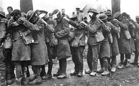 File:British 55th Division gas casualties 10 April 1918.jpg - Wikimedia Commons