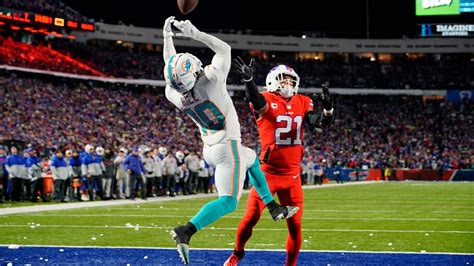 Miami Dolphins vs. Buffalo Bills betting odds for NFL playoffs game