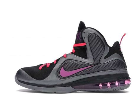 Nike LeBron 9 Miami Nights "Cool Grey/Vivid Grape"の新品/中古フリマ(通販)｜スニダン