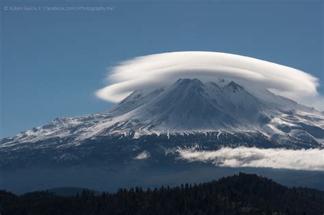 lenticular clouds, Mount Shasta, California, 1080P, volcano, mountains, clouds, landscape HD ...