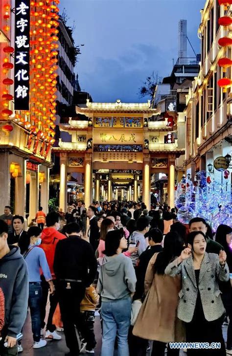 Tourists visit Chaozhou Town in Guangdong - Life & Culture News - SINA ...