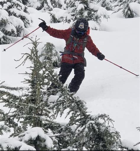 Snoqualmie Pass skiing : r/skiing