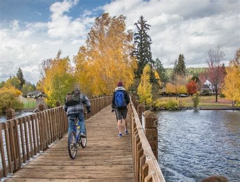 Fall in Bend, Oregon: Things to do in Autumn in Bend! | Meredith Lodging