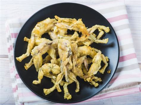 Batter Fried Frog Legs Recipe | CDKitchen.com