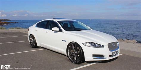 Get some Style with this Jaguar XF on Niche Wheels!