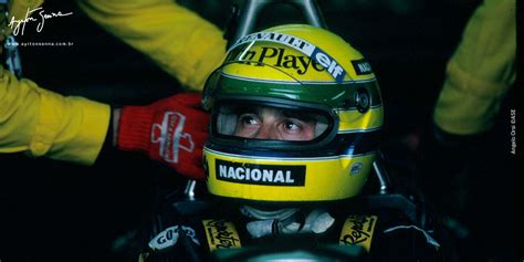 The story behind the design of Ayrton Senna’s helmet, the most iconic one in motor sports ...