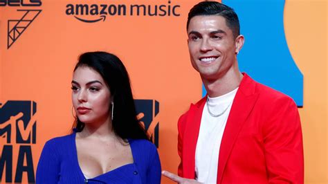 Ronaldo's Girlfriend To Star In Netflix Documentary About Their Life