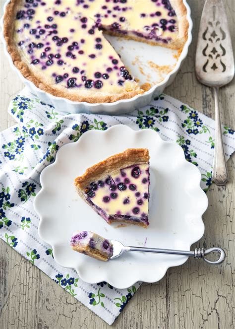 Creamy Finnish Blueberry Pie (Mustikkapiirakka)