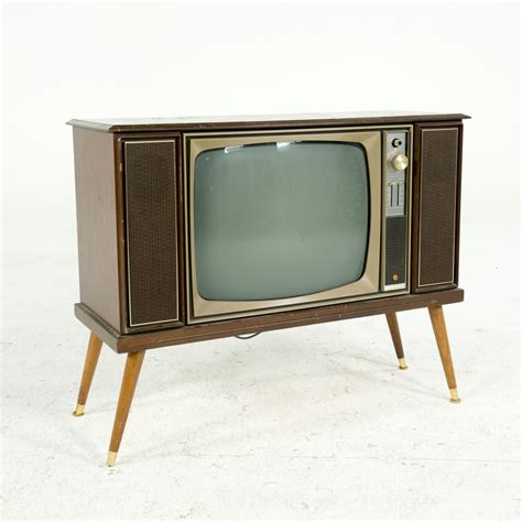 Old TV Television Unit, Large & Medium