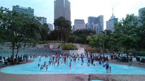 LANDING AWAY IN JAPAN MALAYSIA SINGAPORE: Children Playground & Water Park - KLCC - Kuala Lumpur ...