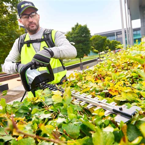 EGO HTX7500 Hedge Trimmer Kit 75cm + battery + backpack + charger