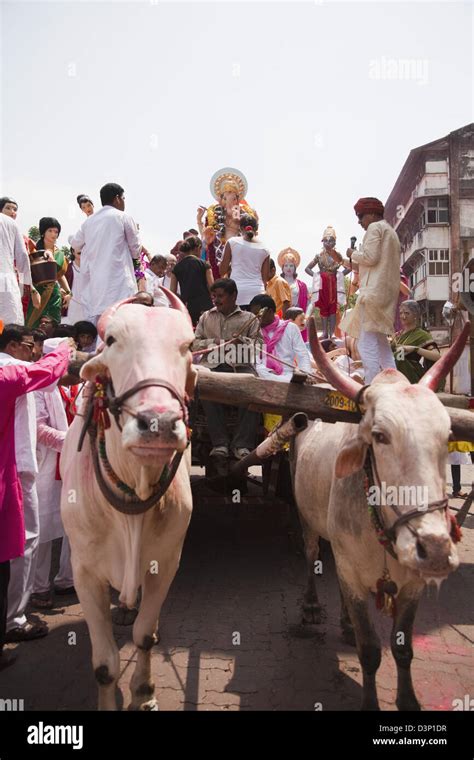 People at religious procession during Ganpati visarjan ceremony, Mumbai, Maharashtra, India ...