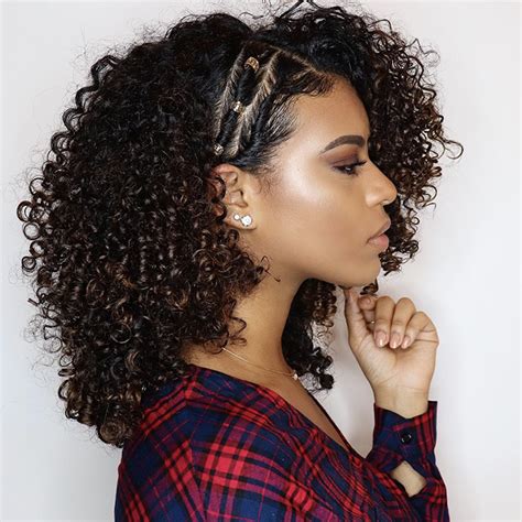 5 Side Swept Hairstyles Every Curly Girl Loves | NaturallyCurly.com