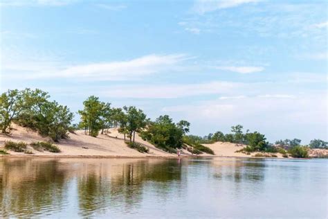 15 Best Beaches In Ontario - Holiday Parrots