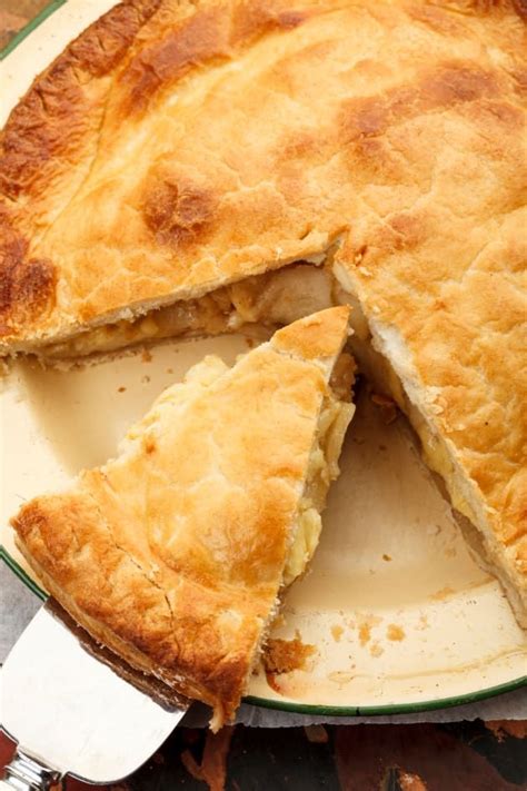 A slice of golden apple pie! This Betty Crocker apple pie recipe is ...