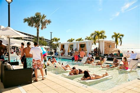 9 Ways to Spend a Day at Godfrey Hotel & Cabanas - Evolve & Co