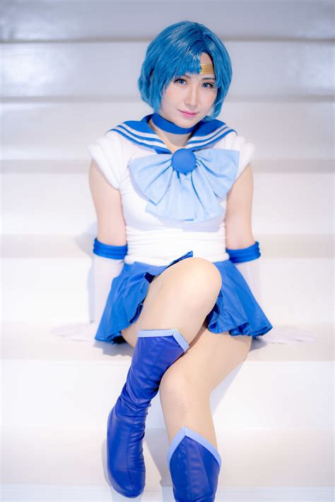 Sailor Moon Cosplay, Sailor Mercury, Cosplay Characters, Hot Cosplay, Harajuku, Ruffle Blouse ...