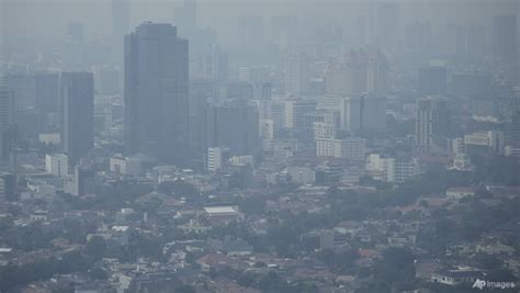 Commentary: Living dangerously in Jakarta all over again, amid crippling air pollution - CNA