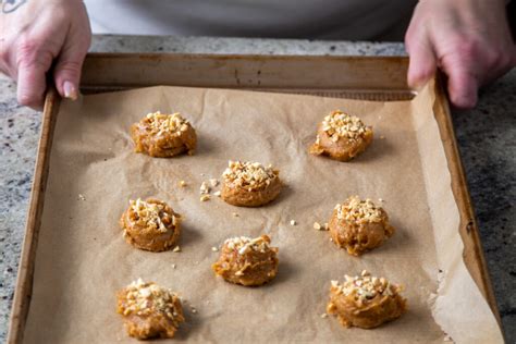 No Flour Peanut Butter Cookies