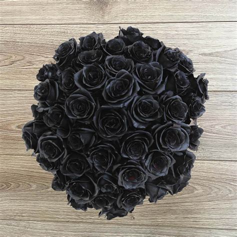 The Best Luxury Black Roses | Rosaholics.com | Fast Delivery