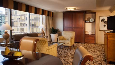 Suites in Charlotte, NC | Omni Charlotte Hotel