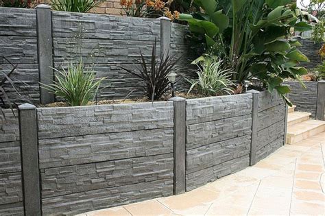 25+ Best Concrete Retaining Wall Ideas for Your Backyard