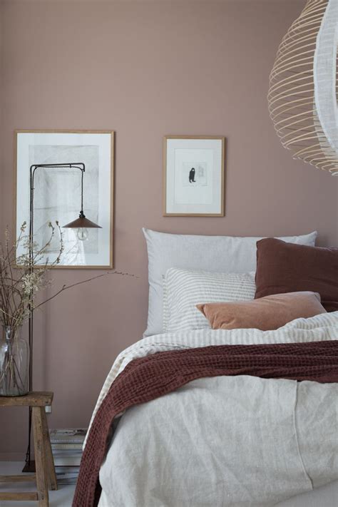 - Source by vicfew - in 2020 | Pink bedroom walls, Home decor bedroom, Dusty pink bedroom