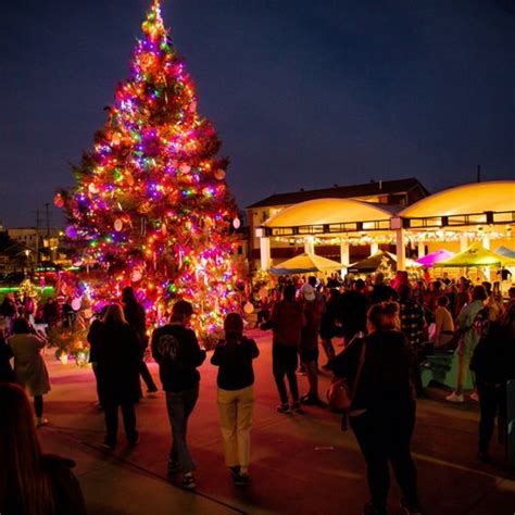 Family-Friendly Holiday Traditions in Springdale | Arkansas.com