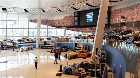 NASCAR Hall of Fame in Charlotte NC | 8 Ways to Enjoy this Fun Museum