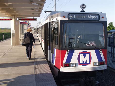 MetroBus Shuttles to Transport Customers Between Wellston and N. Hanley ...