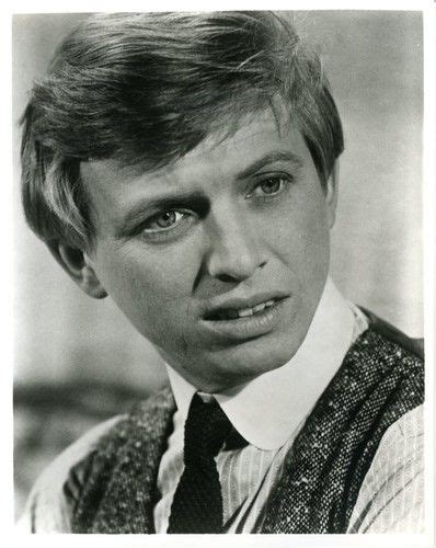 Tommy Steele. Born 17 December 1936. London, England. | Tommy steele, Good old movies, Top film