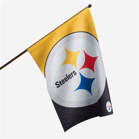 Pittsburgh Steelers Vertical Flag FOCO