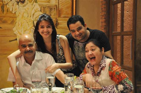 Bollywood Actress Anushka Sharma Family Photos