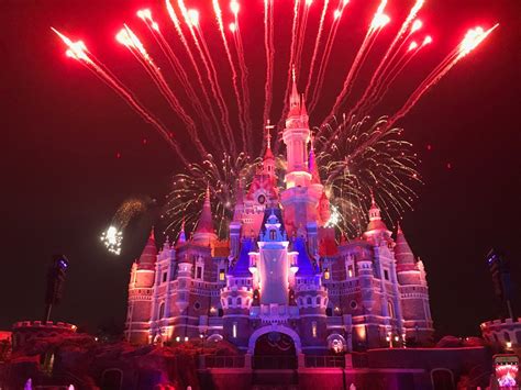 Shanghai Disneyland Celebrates First Anniversary Announcing 11 Million Guests