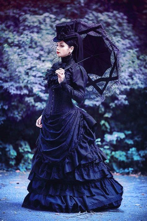 Vintage Victorian Gothic Dresses