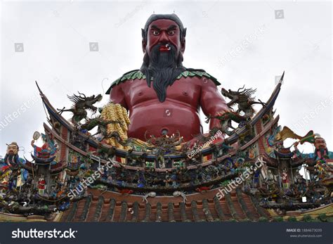 Religious Giant Red Sculpture Shennong Wugushen Stock Photo 1884673039 | Shutterstock