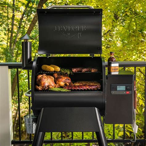 Traeger Pro Series D2 575 Electric BBQ Grill and Pellet Smoker