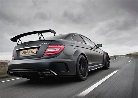 2011 Mercedes-Benz C63 Coupé AMG Black Series Specs & Photos - autoevolution