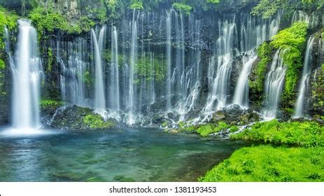 Nabegatai Waterfall Forest Kumamoto Japan Foto stock 1401518195 | Shutterstock