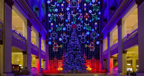 Macy's Christmas Light Show is one of Philly's biggest holiday ...