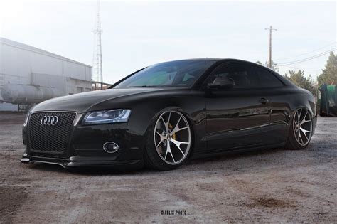 Updated Face of Black Audi A5 with Custom Mesh Grille | Black audi, Audi a5 coupe, Audi a5