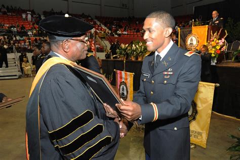 Thurgood Marshall College Fund and Army ROTC team up | Article | The United States Army