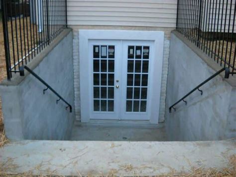 4 Common Problems to Expect with Basement Entry Doors - Budget Dry ...