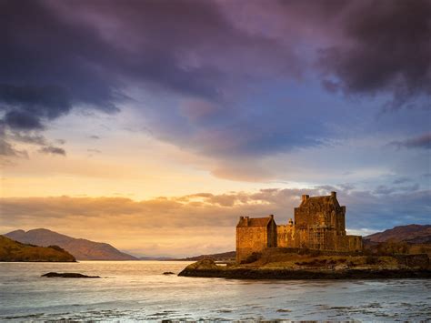 Eilean Donan Castle, Scotland : r/castles