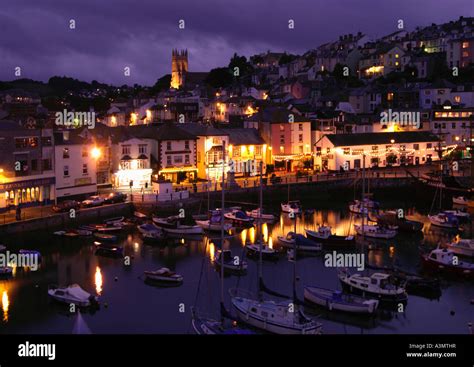 Brixham harbour at night hi-res stock photography and images - Alamy