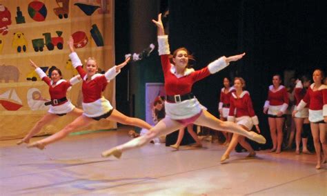 'A Christmas Carol' dance brings fresh look to classic | Local news for Bismarck-Mandan, North ...