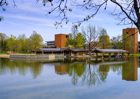 Newly renovated SIUC Campus Lake boathouse to be unveiled this weekend | SIU | thesouthern.com